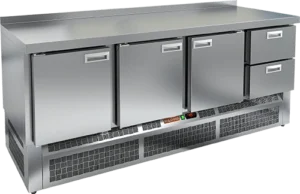 Стол морозильный HICOLD GNE 1112/BT